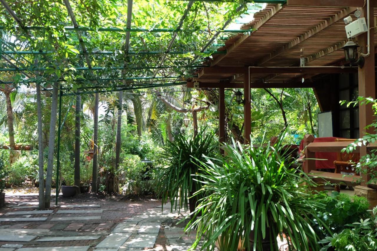 Ruennamyen Resort Amphawa Samut Songkhram Eksteriør bilde
