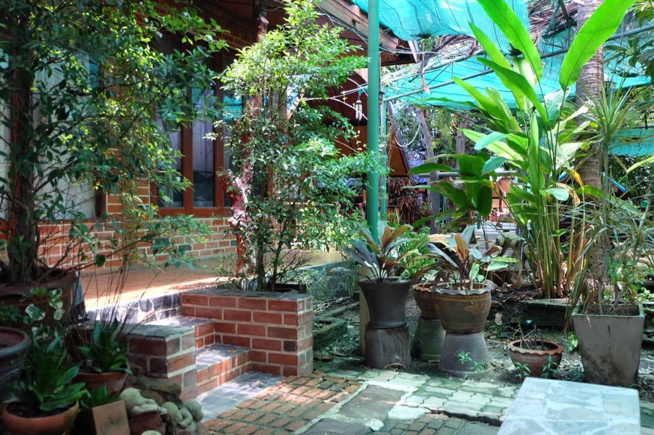 Ruennamyen Resort Amphawa Samut Songkhram Eksteriør bilde