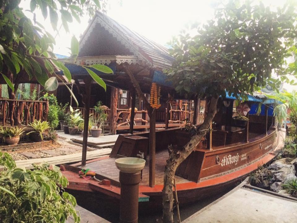 Ruennamyen Resort Amphawa Samut Songkhram Eksteriør bilde