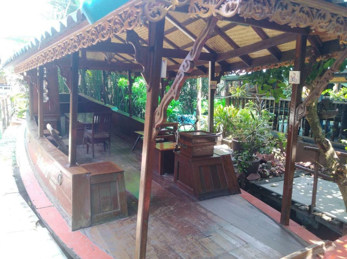 Ruennamyen Resort Amphawa Samut Songkhram Eksteriør bilde